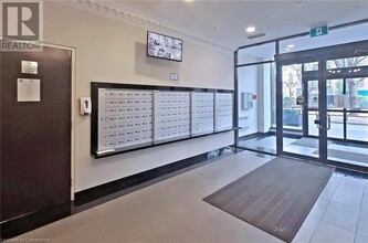 112 King St E in Hamilton, ON - Building Photo - Building Photo
