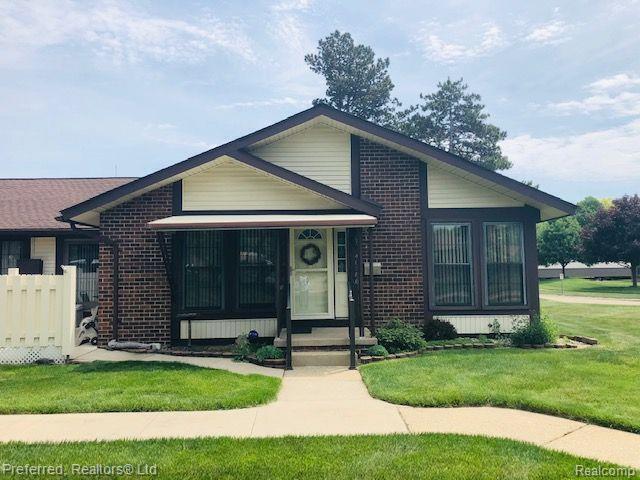 40586 Newport Dr in Plymouth, MI - Building Photo - Building Photo