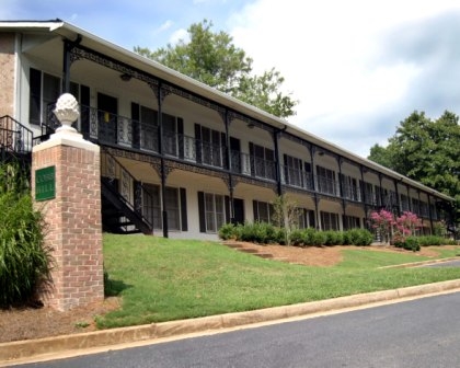 Cobb Hill in Athens, GA - Building Photo