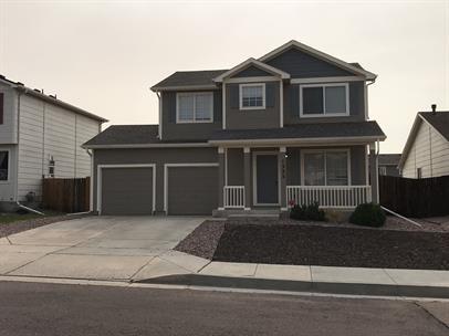 1335 Legend Oak Dr in Fountain, CO - Building Photo