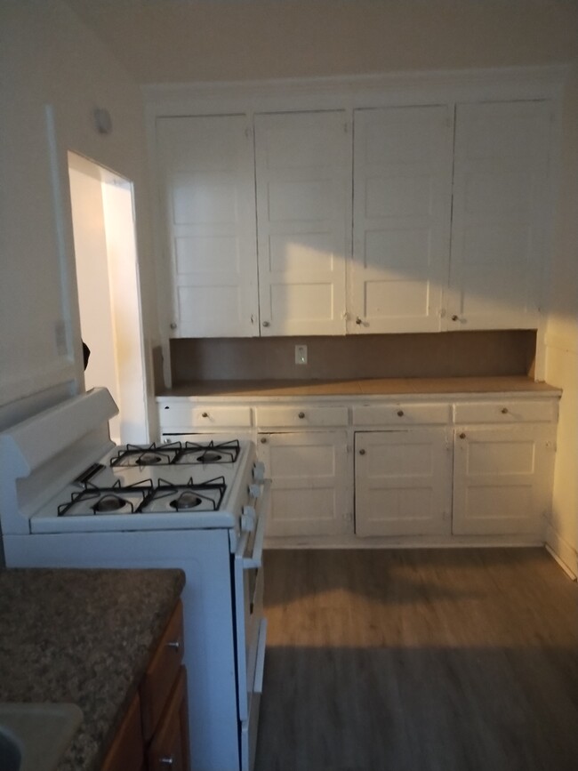 5354 Oregon St in Detroit, MI - Building Photo - Building Photo