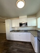 3074 E Terrace Ave in Fresno, CA - Building Photo - Building Photo