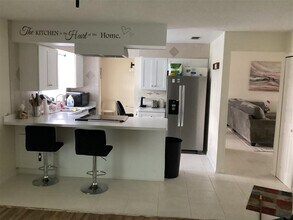 1310 Dartmoor Ave in Deltona, FL - Building Photo - Building Photo