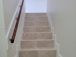 9970 NW 9th St Cir in Miami, FL - Building Photo - Building Photo