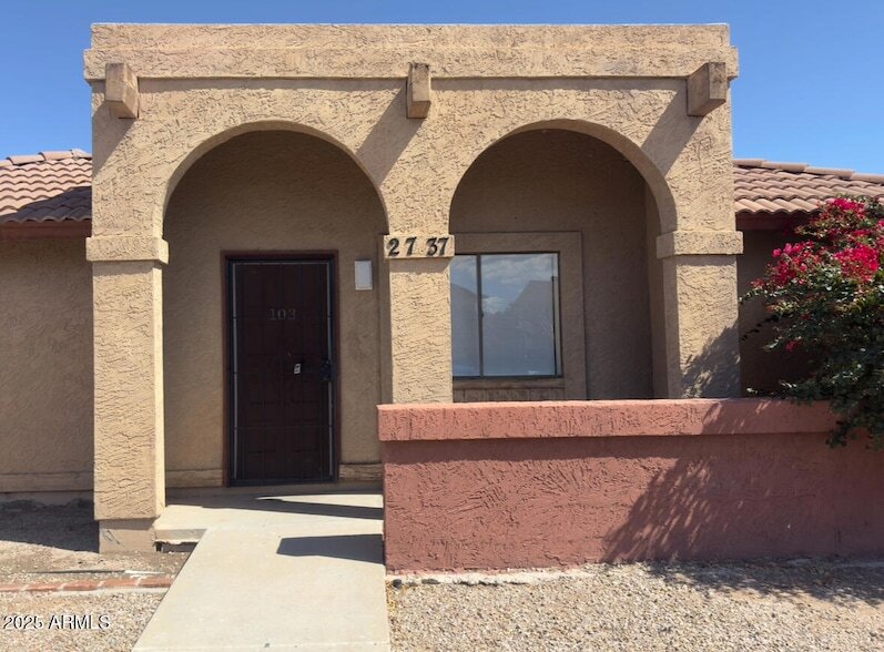 2737 N Salem, Unit 103 in Mesa, AZ - Building Photo