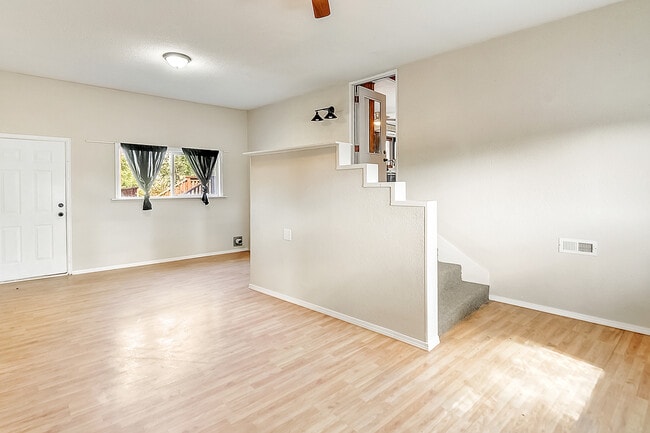 11831 E 120th Ave in Commerce City, CO - Building Photo - Building Photo