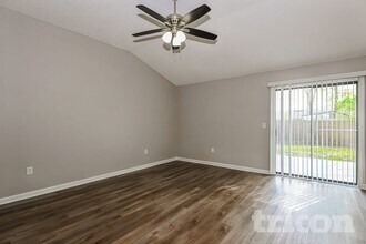 4543 Deer Valley Dr in Jacksonville, FL - Building Photo - Building Photo