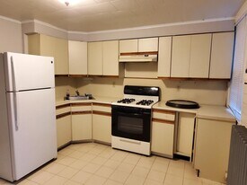 529 Garden St, Unit 1