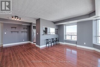 190 Manitoba St in Toronto, ON - Building Photo - Building Photo