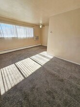 1415 Clinton St in Aurora, CO - Building Photo - Building Photo