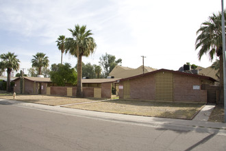 Sunset Vista (2 Buildings) in Tempe, AZ - Building Photo - Building Photo