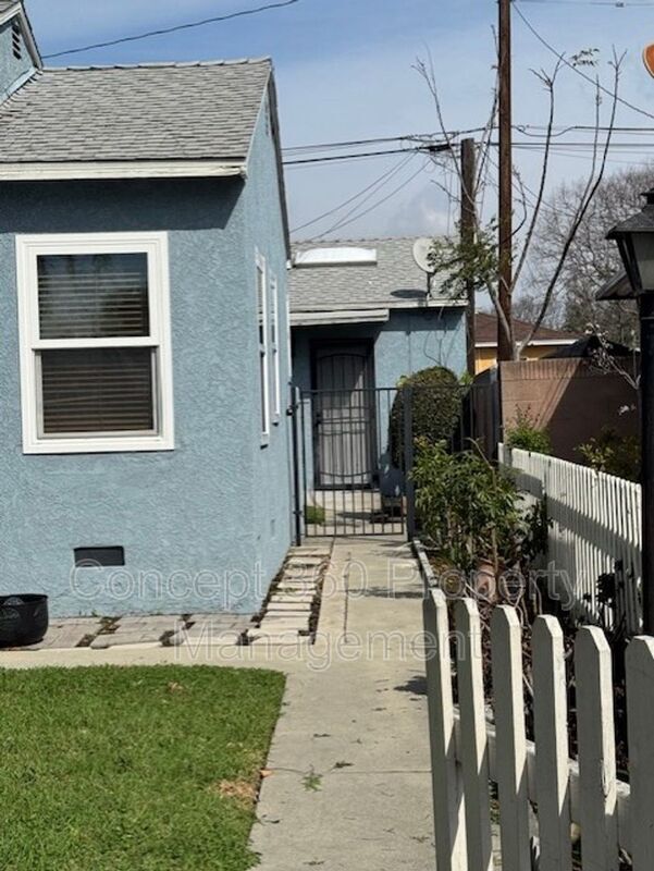 157 E Harcourt St in Long Beach, CA - Building Photo - Building Photo
