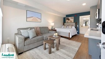 5772 Old Hickory Blvd in Nashville, TN - Building Photo