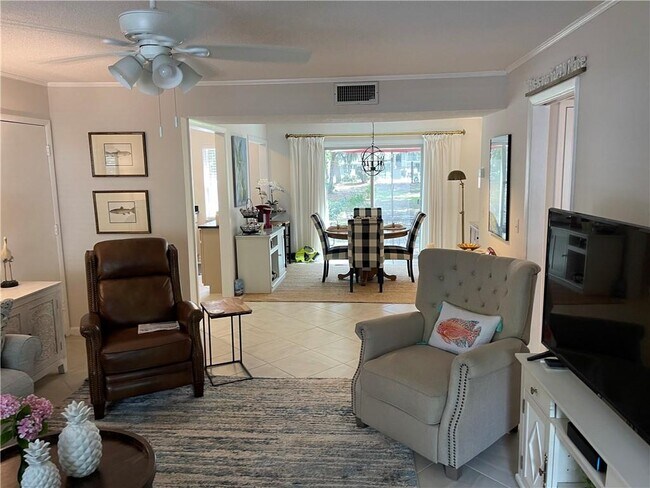 800 Mallery St in St. Simons Island, GA - Building Photo - Building Photo