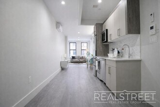 Spacious 2 BED in Bushwick!, Unit 1B in Brooklyn, NY - Building Photo - Building Photo