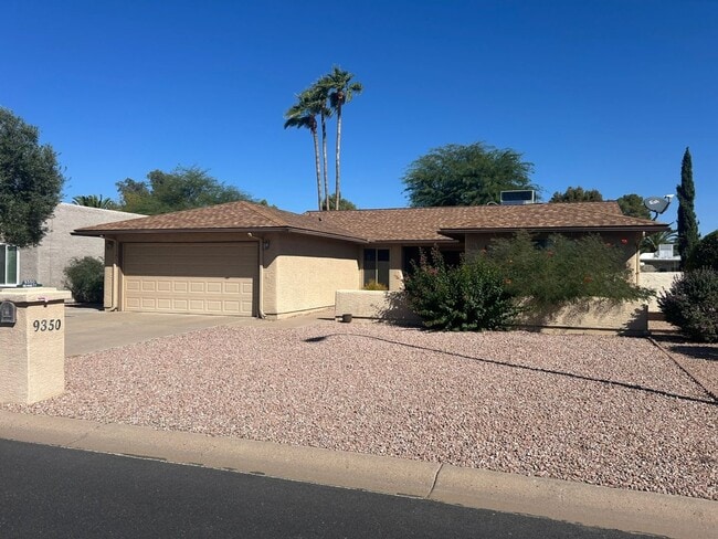 9350 E Olive Ln N in Sun Lakes, AZ - Foto de edificio - Building Photo