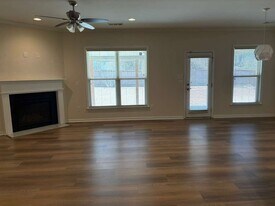 4615 Fallow Ln in Cumming, GA - Building Photo