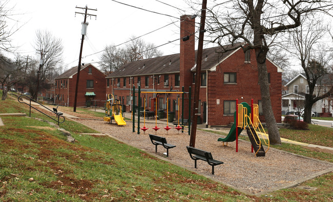 Latonia Terrace in Latonia, KY - Building Photo - Building Photo