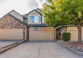 8345 S Garland Cir in Littleton, CO - Building Photo