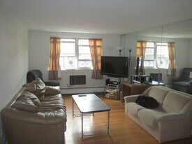 11 Commonwealth Ct, Unit 05 in Boston, MA - Building Photo