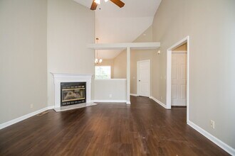 1052 Cedar Creek Village Rd in Mount Juliet, TN - Building Photo - Building Photo