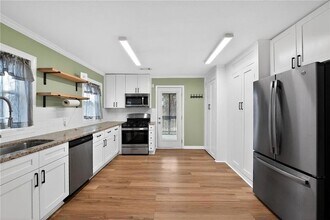 871 Hargis St SE in Atlanta, GA - Foto de edificio - Building Photo