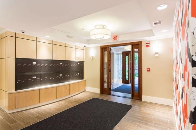 1 Jersey St, Unit Jersey St #3 in Boston, MA - Building Photo - Building Photo