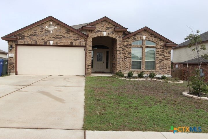 1406 Lubbock Dr in Copperas Cove, TX - Building Photo