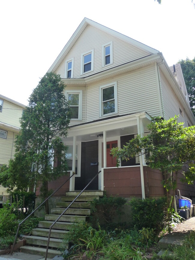 80 Orchard St, Unit Apt 2