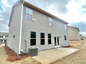 229 Hellen Vly Dr in Braselton, GA - Building Photo - Building Photo