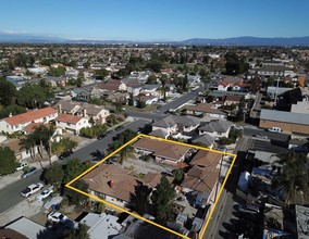 4+1 Single Story Units in Westminster in Westminster, CA - Building Photo - Other