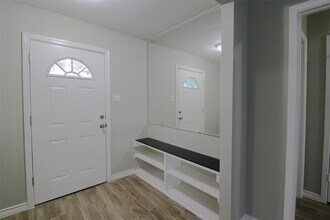 2706 Orion Dr in League City, TX - Foto de edificio - Building Photo