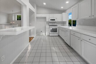 1510 Pastal Way in Davis, CA - Building Photo - Building Photo