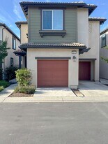 2064 Moonlit Marsh in Upland, CA - Building Photo