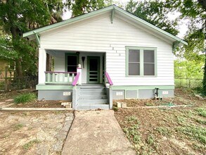 1210 Taylor St in Austin, TX - Building Photo - Building Photo
