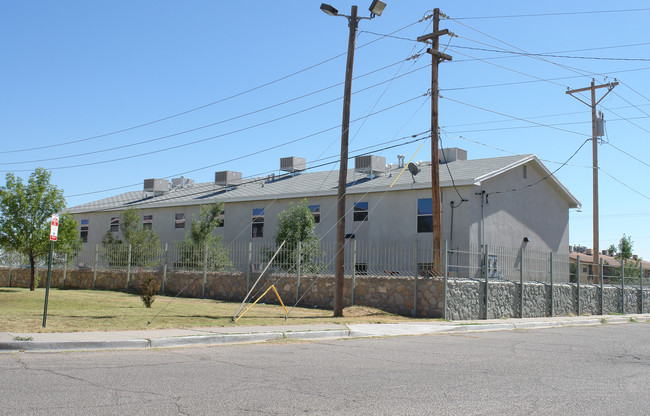 4703 Maxwell Ave in El Paso, TX - Building Photo - Building Photo