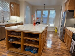 8347 Saturn Park Dr in San Ramon, CA - Building Photo - Building Photo