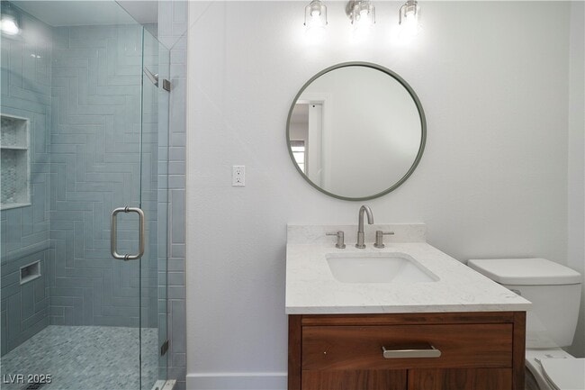 property at 1140 Hillside Pl