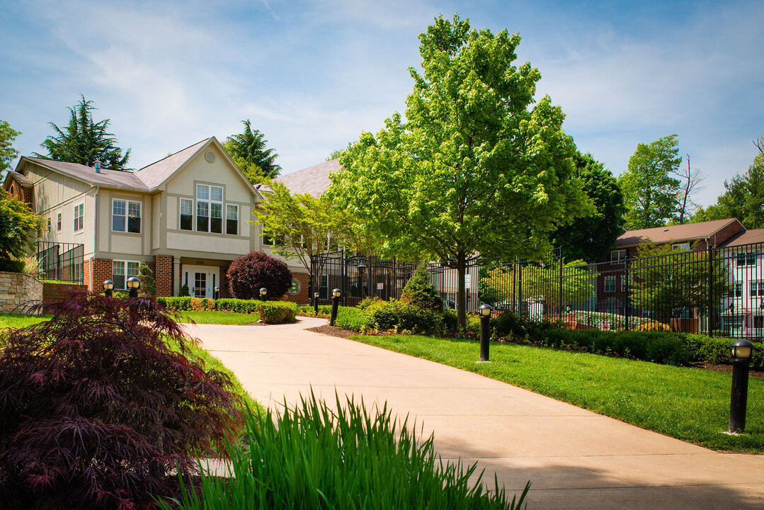 Amberleigh in Fairfax, VA - Foto de edificio