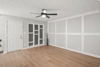 3502 Burlington St in Houston, TX - Building Photo - Building Photo