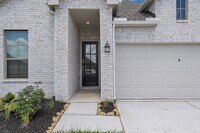 7623 Coral Lk Dr in Cypress, TX - Foto de edificio - Building Photo