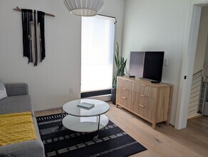 800 Chestnut Ave in Los Angeles, CA - Building Photo - Building Photo