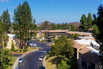 The Hills in San Diego, CA - Foto de edificio - Building Photo