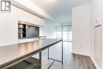 77-1177 Shuter St in Toronto, ON - Building Photo - Building Photo
