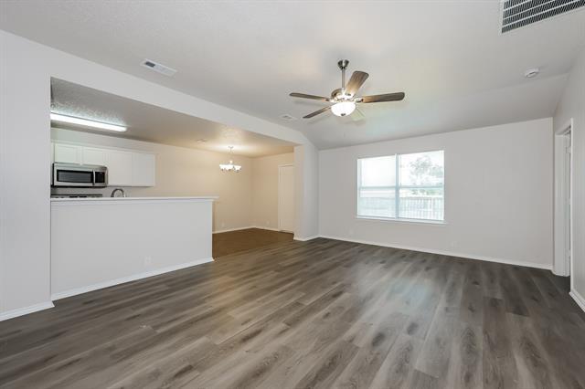 317 Oakhurst Dr in Seagoville, TX - Building Photo - Building Photo