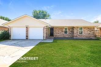 10408 Glascow Dr in Yukon, OK - Building Photo - Building Photo