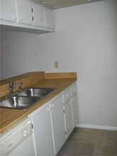 3271 S Beneva Rd-Unit -203 in Sarasota, FL - Building Photo - Building Photo