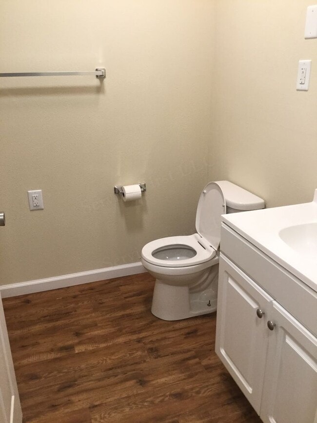 8 Wallingford Dr in Platte City, MO - Building Photo - Building Photo