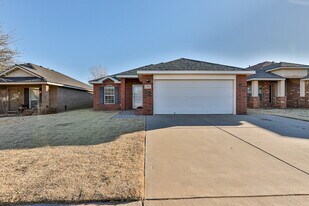 1905 99th Pl in Lubbock, TX - Building Photo