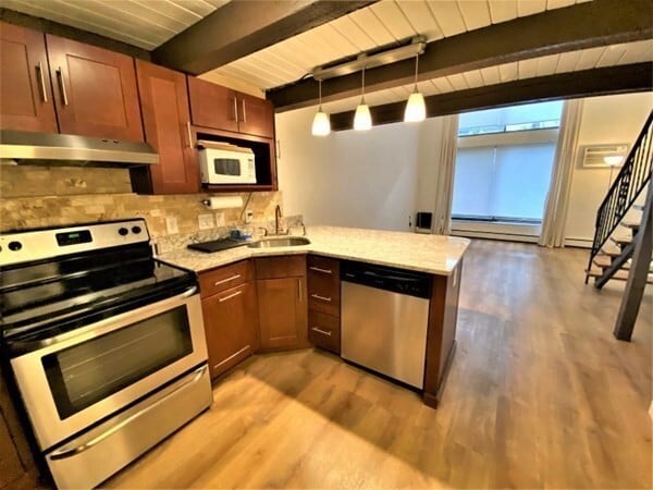 property at 993 Massachusetts Ave